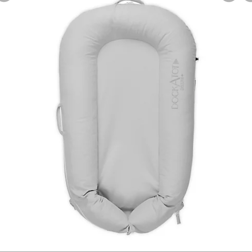 Dockatot Grey Almost New Used for 1 Month